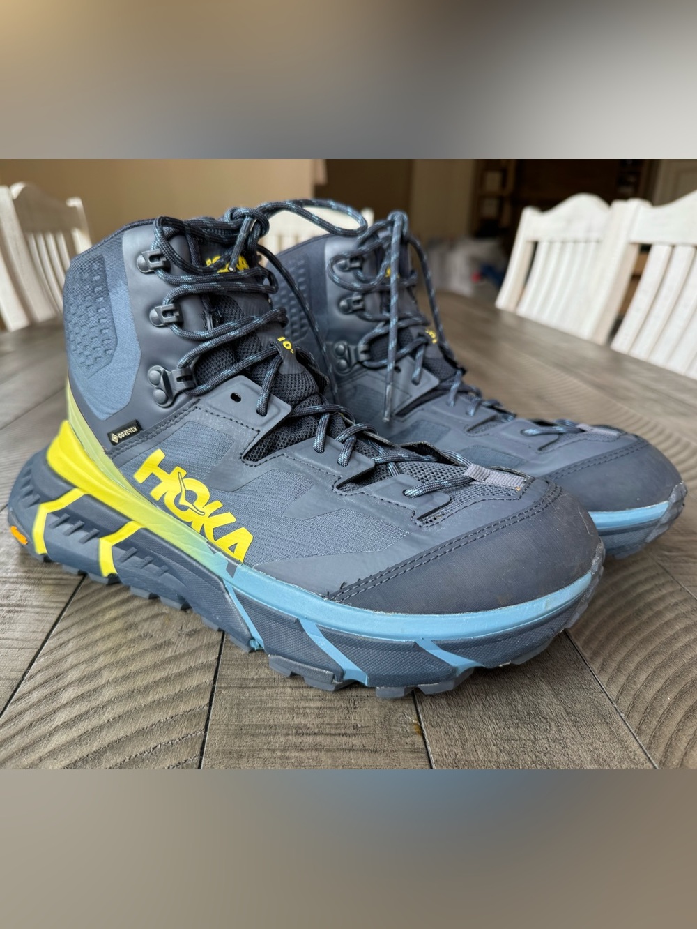 Hoka One One TenNine GTX Trail Hiking Boot - Shoes Women’s Size 10 B - Picture 5 of 16